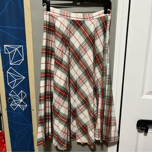 Vintage Plaid A-Line Skirt in Red and Green